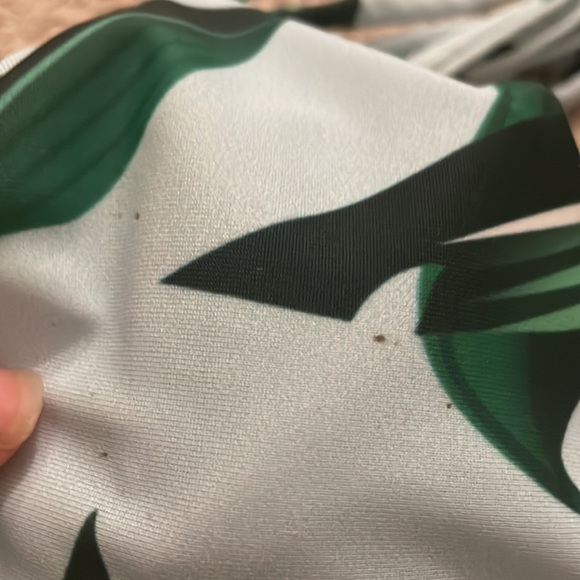 Strappy Leaf-Pattern Bikini - Picture 4 of 4